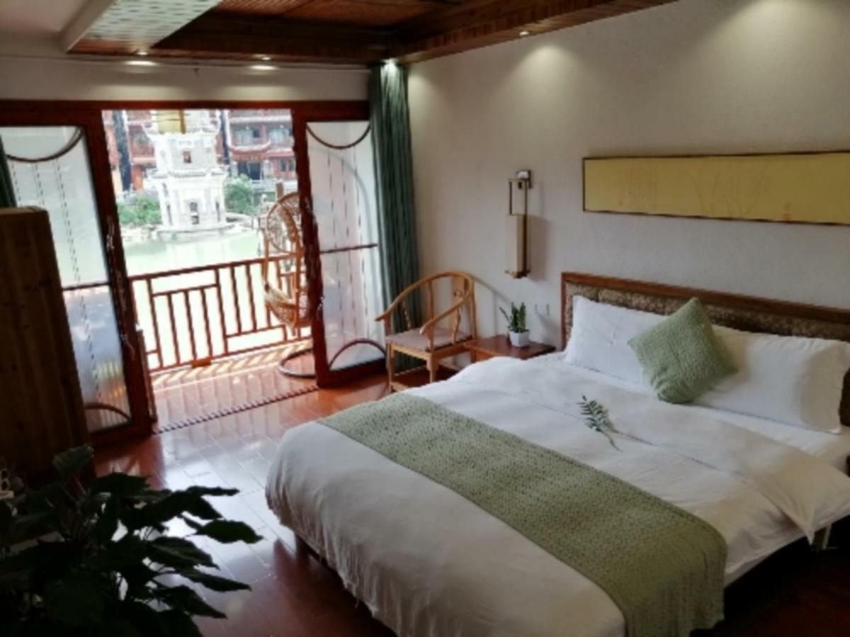沱江缘民宿 Fenghuang Buitenkant foto